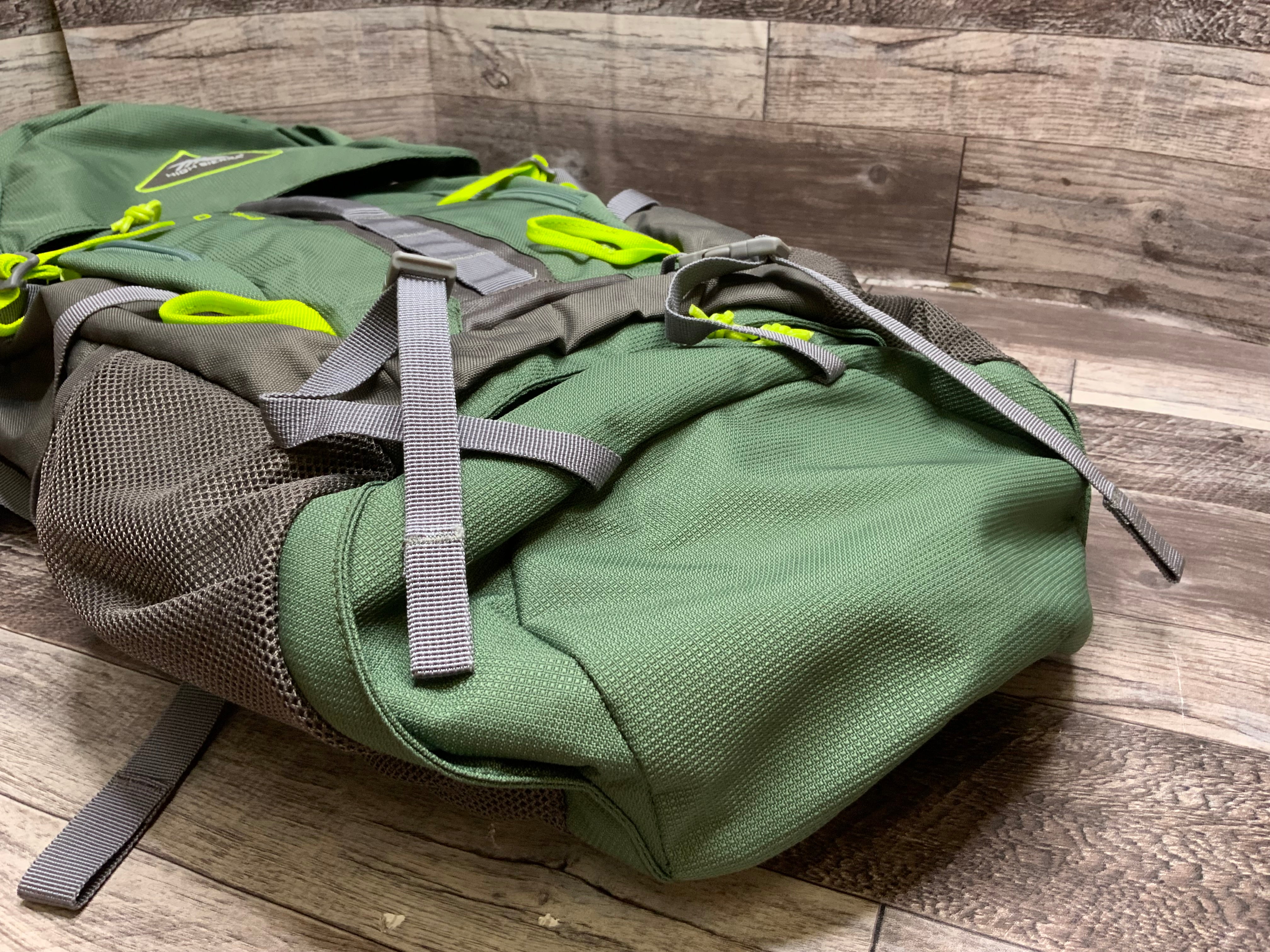 High Sierra Pathway Internal Frame Hiking Backpack, Pine/Slate/Chartreuse, 60L (8086242623726)